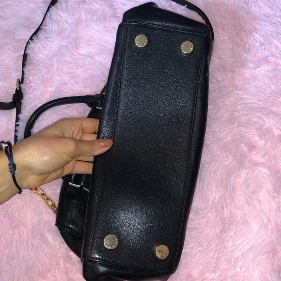 MICHAEL KORS VANESSA SATCHEL - Picture 6 of 14